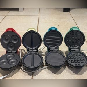 my mini set of 4/ never used